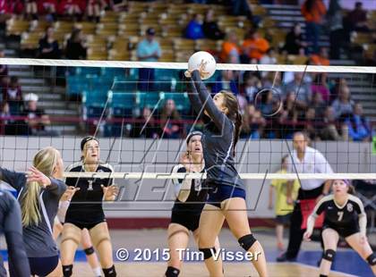 Thumbnail 3 in Platte Valley vs. Pagosa Springs (CHSAA 3A Playoff) photogallery.