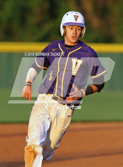 Thumbnail 1 in Valley Center vs. Bishop Carroll (KSHSAA 5A Regional Playoff) photogallery.