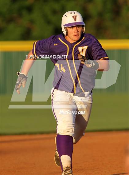 Thumbnail 1 in Valley Center vs. Bishop Carroll (KSHSAA 5A Regional Playoff) photogallery.