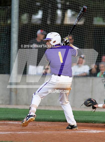 Thumbnail 1 in Valley Center vs. Bishop Carroll (KSHSAA 5A Regional Playoff) photogallery.