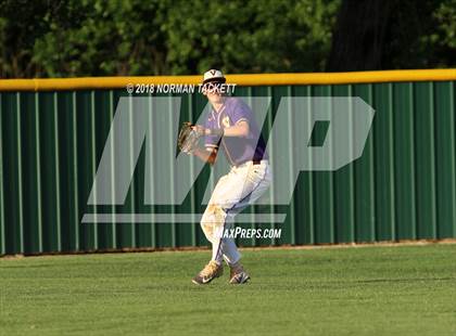 Thumbnail 3 in Valley Center vs. Bishop Carroll (KSHSAA 5A Regional Playoff) photogallery.