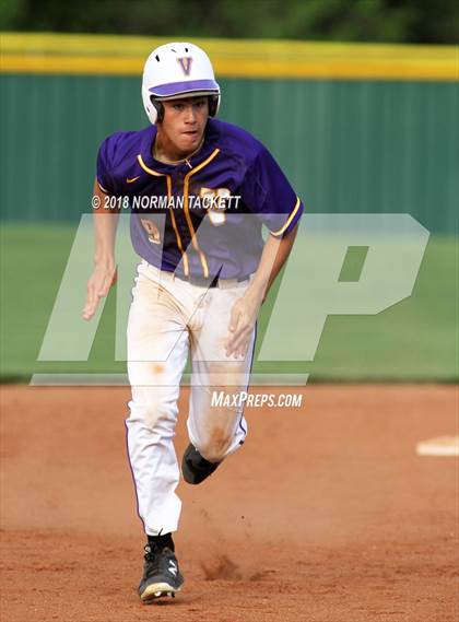 Thumbnail 3 in Valley Center vs. Bishop Carroll (KSHSAA 5A Regional Playoff) photogallery.