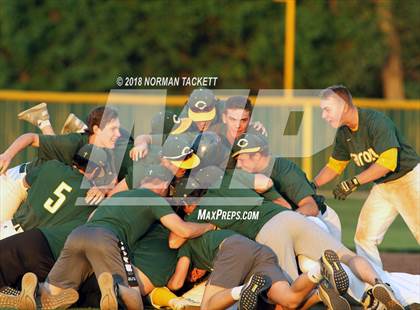 Thumbnail 1 in Valley Center vs. Bishop Carroll (KSHSAA 5A Regional Playoff) photogallery.