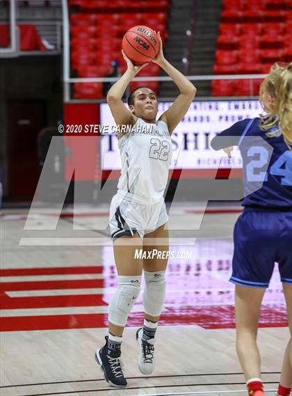 Thumbnail 1 in Salem Hills vs. Highland (UHSAA Quarter Final) photogallery.