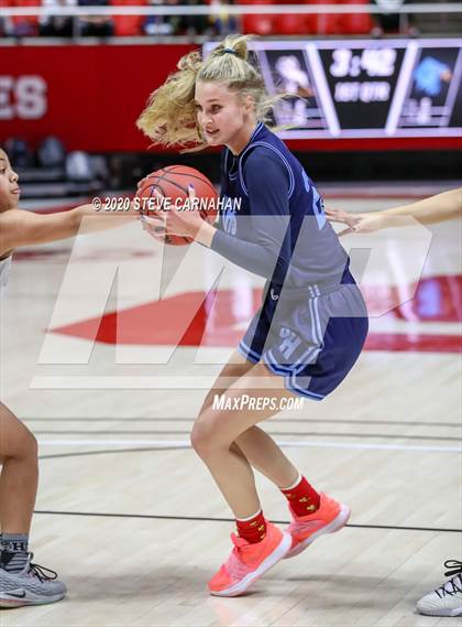 Thumbnail 1 in Salem Hills vs. Highland (UHSAA Quarter Final) photogallery.