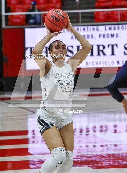 Thumbnail 3 in Salem Hills vs. Highland (UHSAA Quarter Final) photogallery.