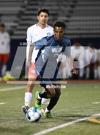 Thumbnail 3 in Brighton @ Valor Christian (CHSAA 5A 1st Round) photogallery.