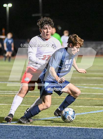 Thumbnail 3 in Brighton @ Valor Christian (CHSAA 5A 1st Round) photogallery.