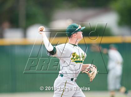 Thumbnail 1 in Live Oak @ Pioneer photogallery.