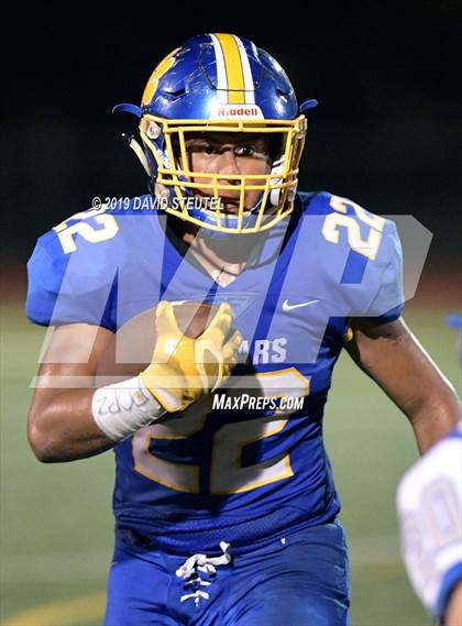 Thumbnail 2 in McQueen @ Del Campo photogallery.