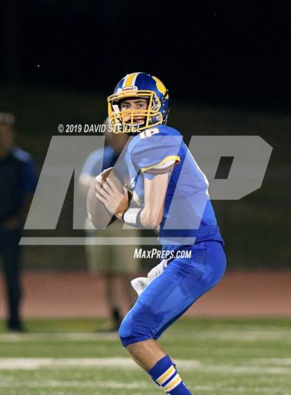 Thumbnail 3 in McQueen @ Del Campo photogallery.