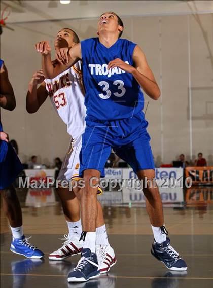Thumbnail 3 in Ocean View vs. Lutheran (Pangos Dream Classic) photogallery.