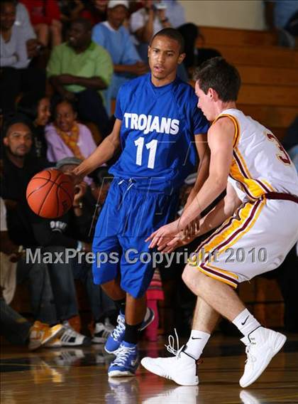 Thumbnail 1 in Ocean View vs. Lutheran (Pangos Dream Classic) photogallery.
