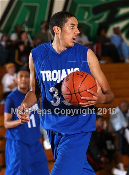 Thumbnail 1 in Ocean View vs. Lutheran (Pangos Dream Classic) photogallery.