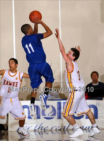Thumbnail 3 in Ocean View vs. Lutheran (Pangos Dream Classic) photogallery.