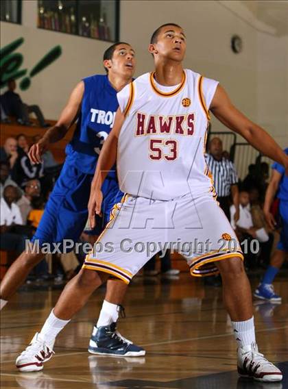 Thumbnail 2 in Ocean View vs. Lutheran (Pangos Dream Classic) photogallery.