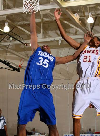 Thumbnail 1 in Ocean View vs. Lutheran (Pangos Dream Classic) photogallery.