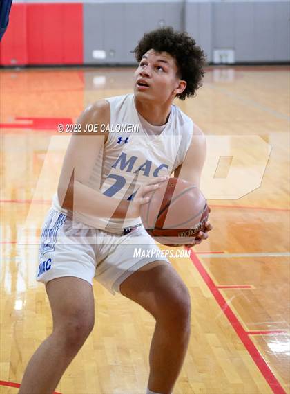 Thumbnail 2 in MacArthur [Douglas] vs Brandeis photogallery.