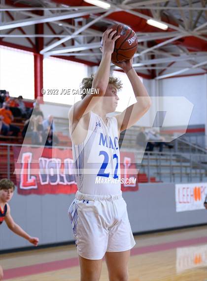 Thumbnail 3 in MacArthur [Douglas] vs Brandeis photogallery.