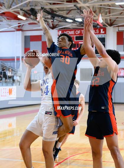 Thumbnail 1 in MacArthur [Douglas] vs Brandeis photogallery.