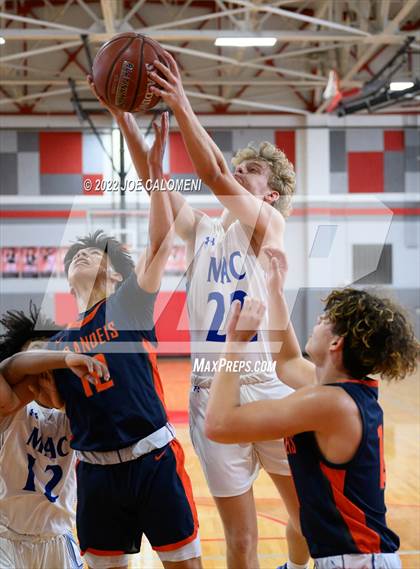 Thumbnail 2 in MacArthur [Douglas] vs Brandeis photogallery.