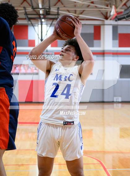 Thumbnail 3 in MacArthur [Douglas] vs Brandeis photogallery.