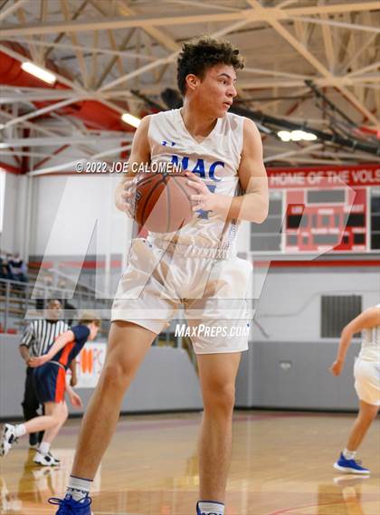 Thumbnail 3 in MacArthur [Douglas] vs Brandeis photogallery.