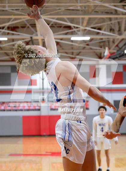 Thumbnail 3 in MacArthur [Douglas] vs Brandeis photogallery.