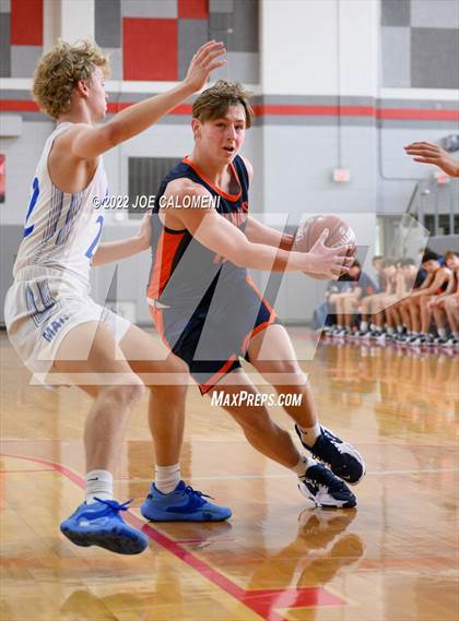 Thumbnail 3 in MacArthur [Douglas] vs Brandeis photogallery.