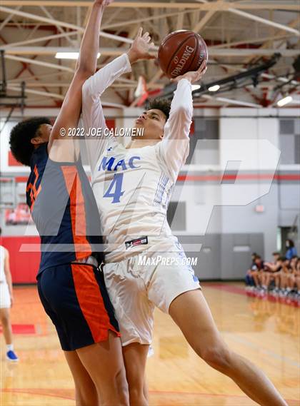 Thumbnail 2 in MacArthur [Douglas] vs Brandeis photogallery.