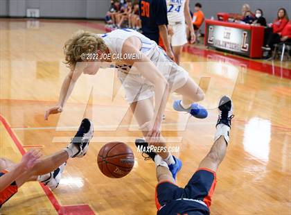 Thumbnail 3 in MacArthur [Douglas] vs Brandeis photogallery.