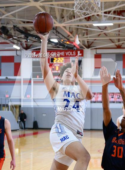 Thumbnail 1 in MacArthur [Douglas] vs Brandeis photogallery.