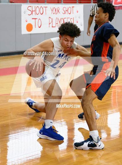 Thumbnail 1 in MacArthur [Douglas] vs Brandeis photogallery.