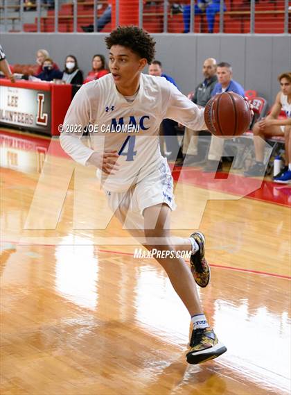 Thumbnail 2 in MacArthur [Douglas] vs Brandeis photogallery.