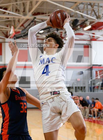 Thumbnail 1 in MacArthur [Douglas] vs Brandeis photogallery.