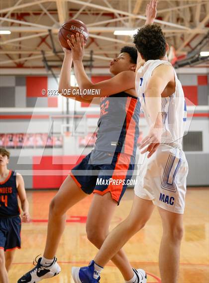 Thumbnail 1 in MacArthur [Douglas] vs Brandeis photogallery.