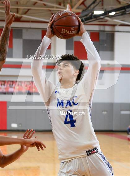 Thumbnail 2 in MacArthur [Douglas] vs Brandeis photogallery.