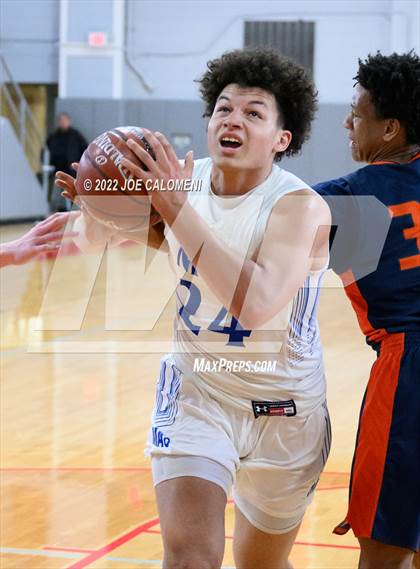 Thumbnail 3 in MacArthur [Douglas] vs Brandeis photogallery.