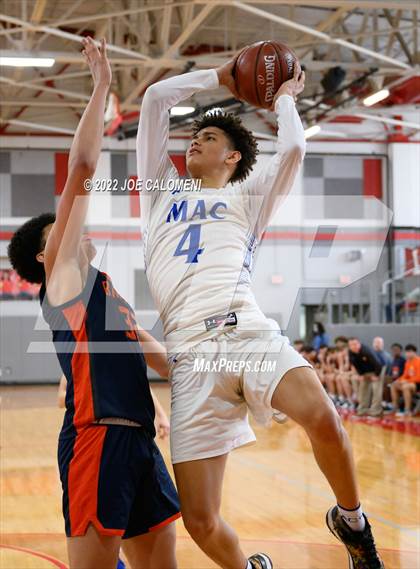 Thumbnail 2 in MacArthur [Douglas] vs Brandeis photogallery.