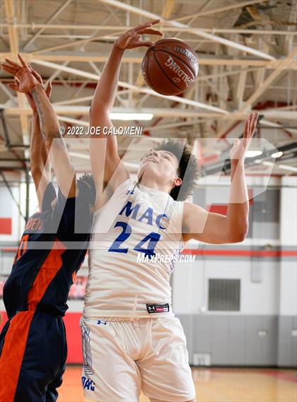 Thumbnail 2 in MacArthur [Douglas] vs Brandeis photogallery.
