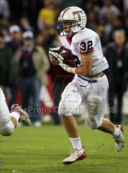 Thumbnail 2 in Tesoro vs. Poly (CIF SS PAC-5 Final) photogallery.