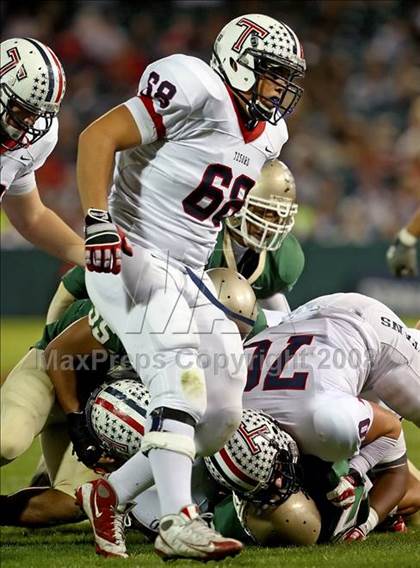 Thumbnail 2 in Tesoro vs. Poly (CIF SS PAC-5 Final) photogallery.