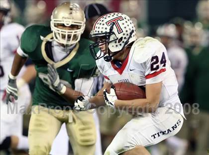 Thumbnail 2 in Tesoro vs. Poly (CIF SS PAC-5 Final) photogallery.