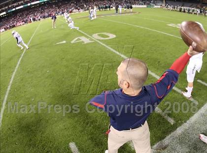Thumbnail 3 in Tesoro vs. Poly (CIF SS PAC-5 Final) photogallery.