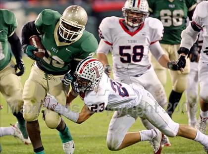 Thumbnail 2 in Tesoro vs. Poly (CIF SS PAC-5 Final) photogallery.