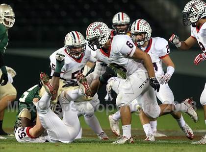 Thumbnail 3 in Tesoro vs. Poly (CIF SS PAC-5 Final) photogallery.