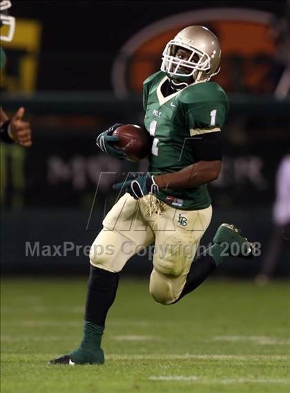 Thumbnail 2 in Tesoro vs. Poly (CIF SS PAC-5 Final) photogallery.