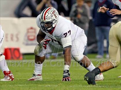 Thumbnail 3 in Tesoro vs. Poly (CIF SS PAC-5 Final) photogallery.