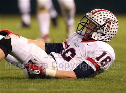 Thumbnail 2 in Tesoro vs. Poly (CIF SS PAC-5 Final) photogallery.