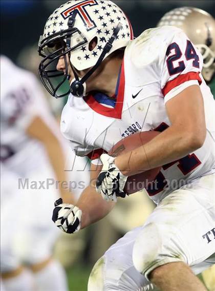 Thumbnail 3 in Tesoro vs. Poly (CIF SS PAC-5 Final) photogallery.
